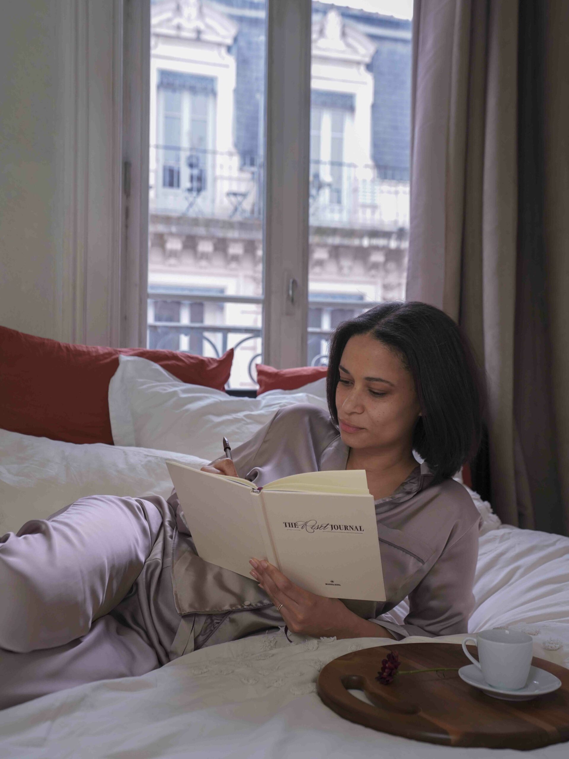 Manifa-Kind-gratitude-clarté-intention-journal-vision-board-3